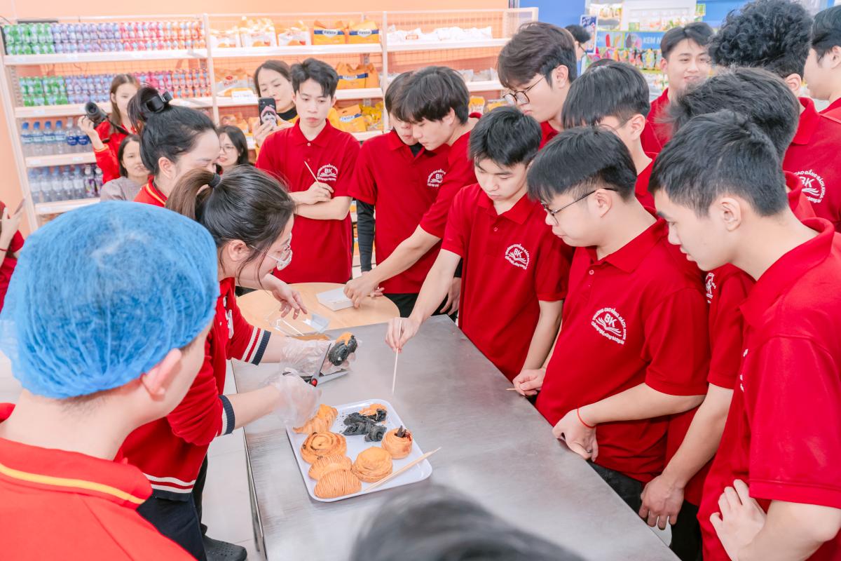 Học đầu bếp thi khối nào? Học trường nào tốt?