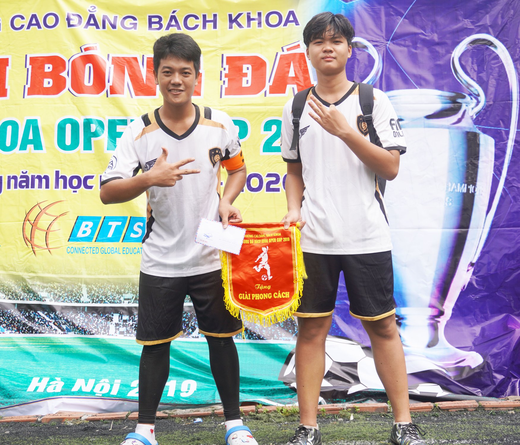 Chung Kết Giải Bóng Đá Nam: Bách Khoa Open Cup 2019