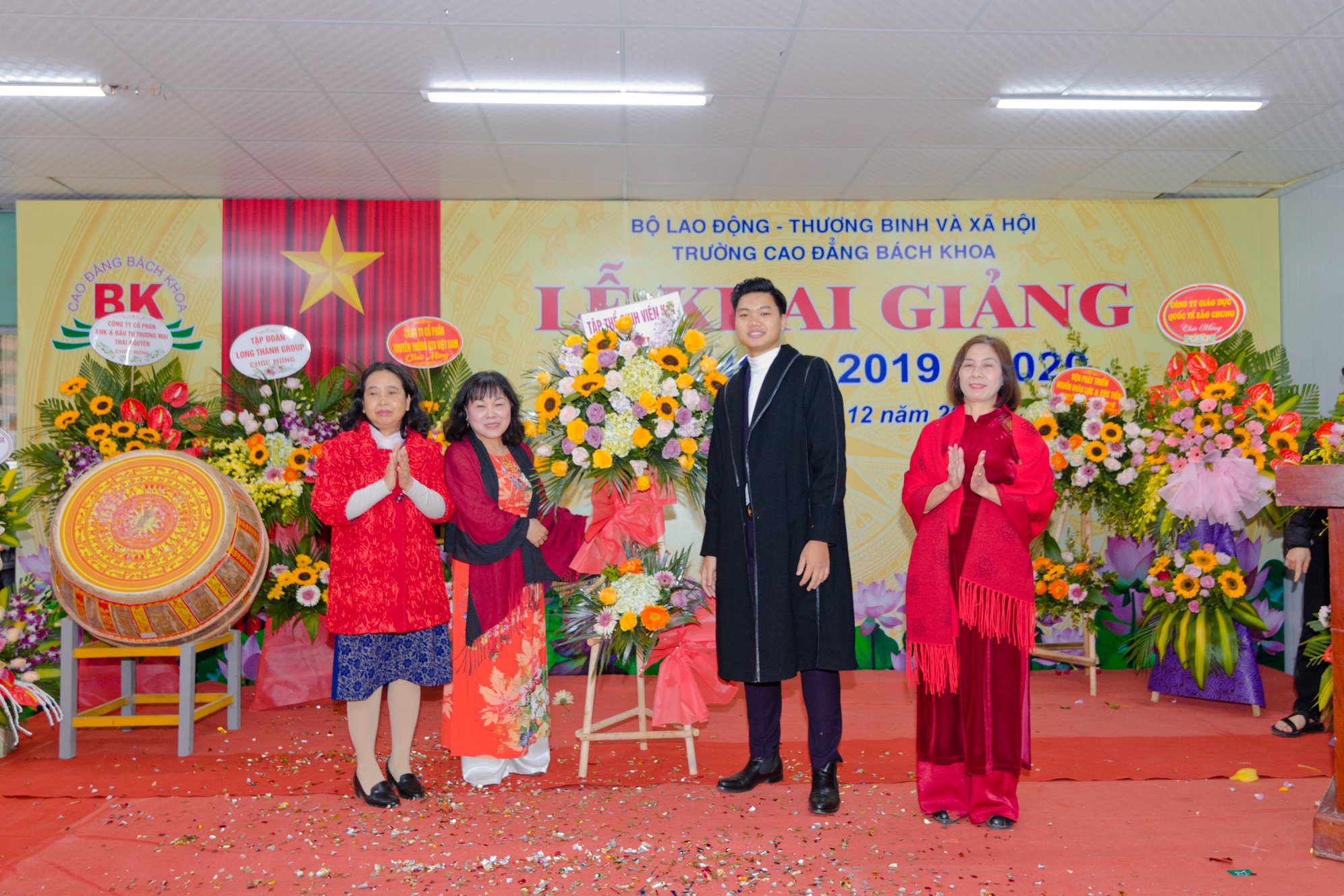 Lễ Khai giảng năm học mới 2019 - 2020 tại Trường Cao Đẳng Bách Khoa