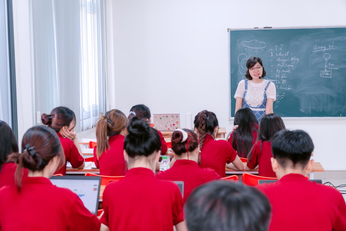 Ngành Tiếng Anh là gì? Ra trường làm gì?