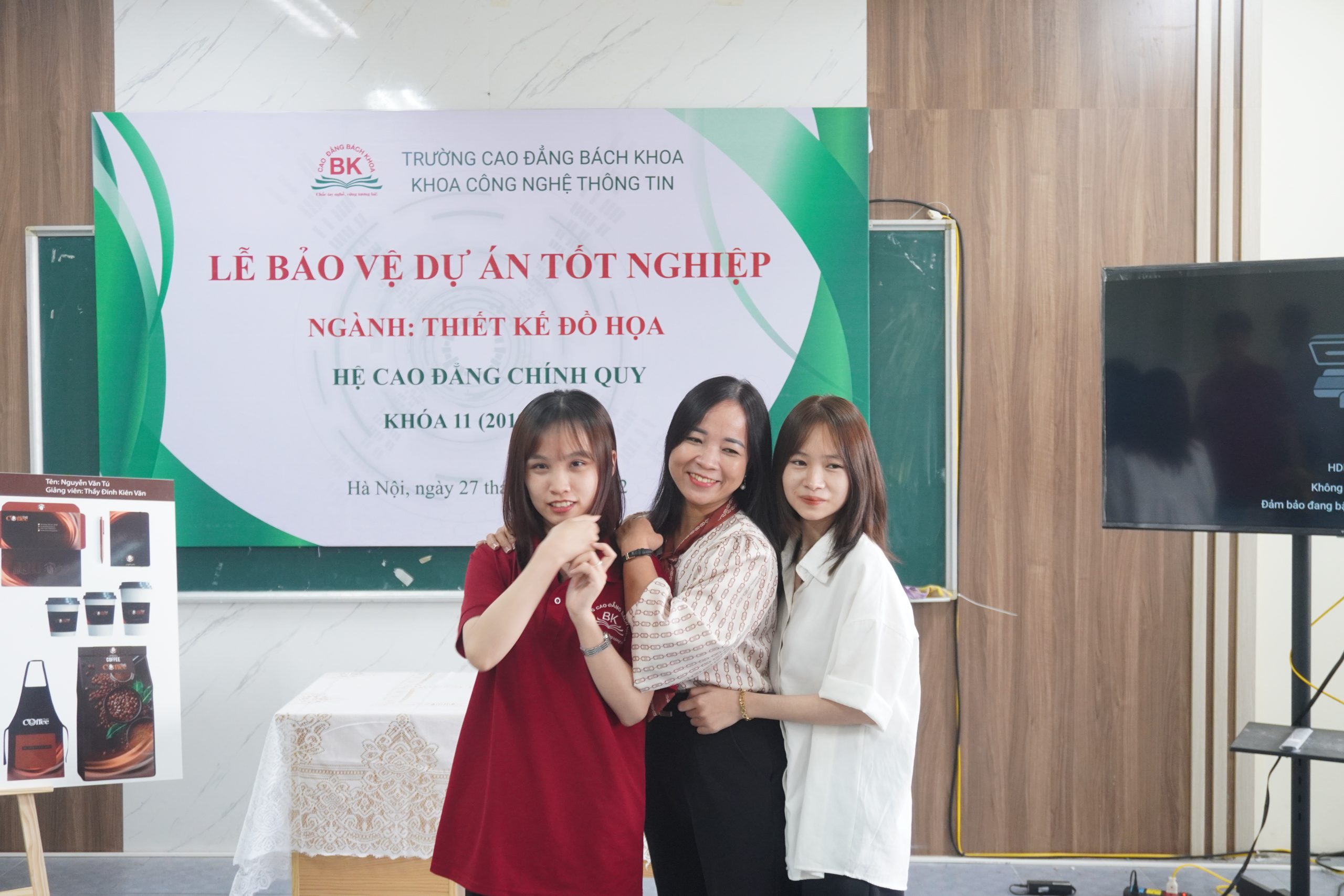 Sinh viên thiết kế đồ họa