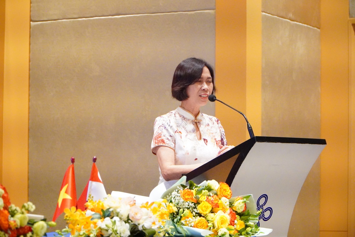 Trường Cao đẳng Bách Khoa ký kết hợp tác với học viện Quản lý Nanyang (Singapore)