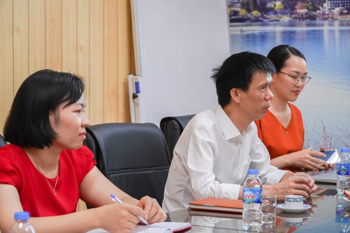 Trường Cao đẳng Bách Khoa ký kết hợp tác với công ty VMB