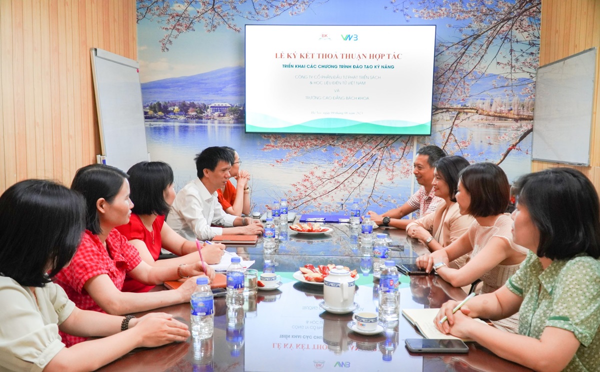 Một số hình ảnh trong lễ ký kết hợp tác: