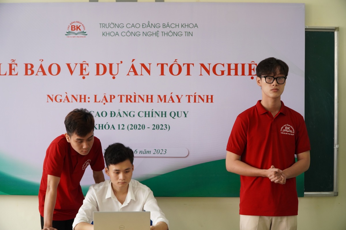 Sinh viên Ngành Lập trình máy tính