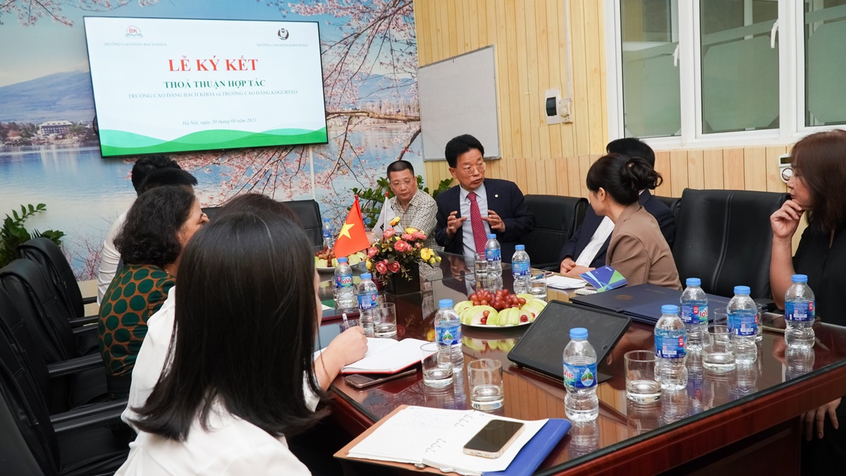 Trường Cao đẳng Bách Khoa ký thỏa thuận hợp tác cùng trường  Cao đẳng Koguryeo (Hàn Quốc)