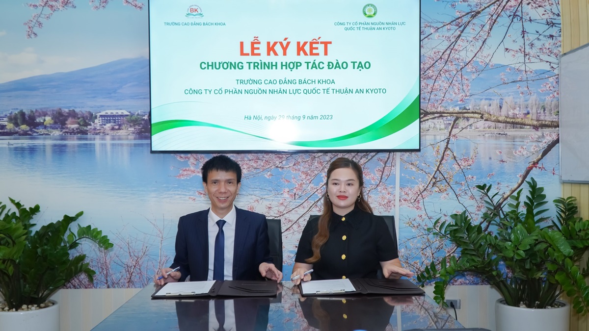 Buổi lễ ký kết chương trình hợp tác đào tạo trường Cao đẳng Bách Khoa và Công ty cổ phần nguồn nhân lực quốc tế Thuận An Kyoto.
