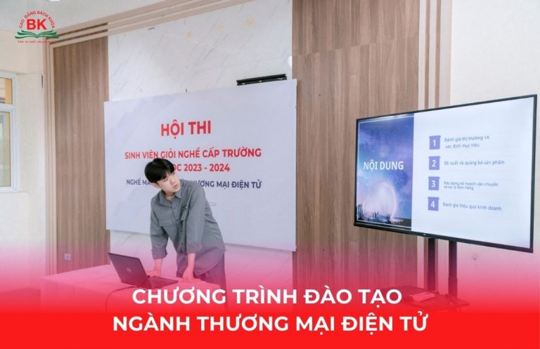 Chương trình đào tạo ngành Thương mại điện tử
