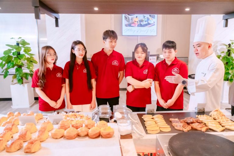 Lương ngành Kỹ thuật chế biến món ăn