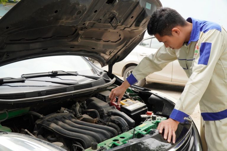 Chương trình đào tạo ngành Công nghệ Ô tô tại Trường Cao đẳng Bách Khoa có tính thực tiễn cao