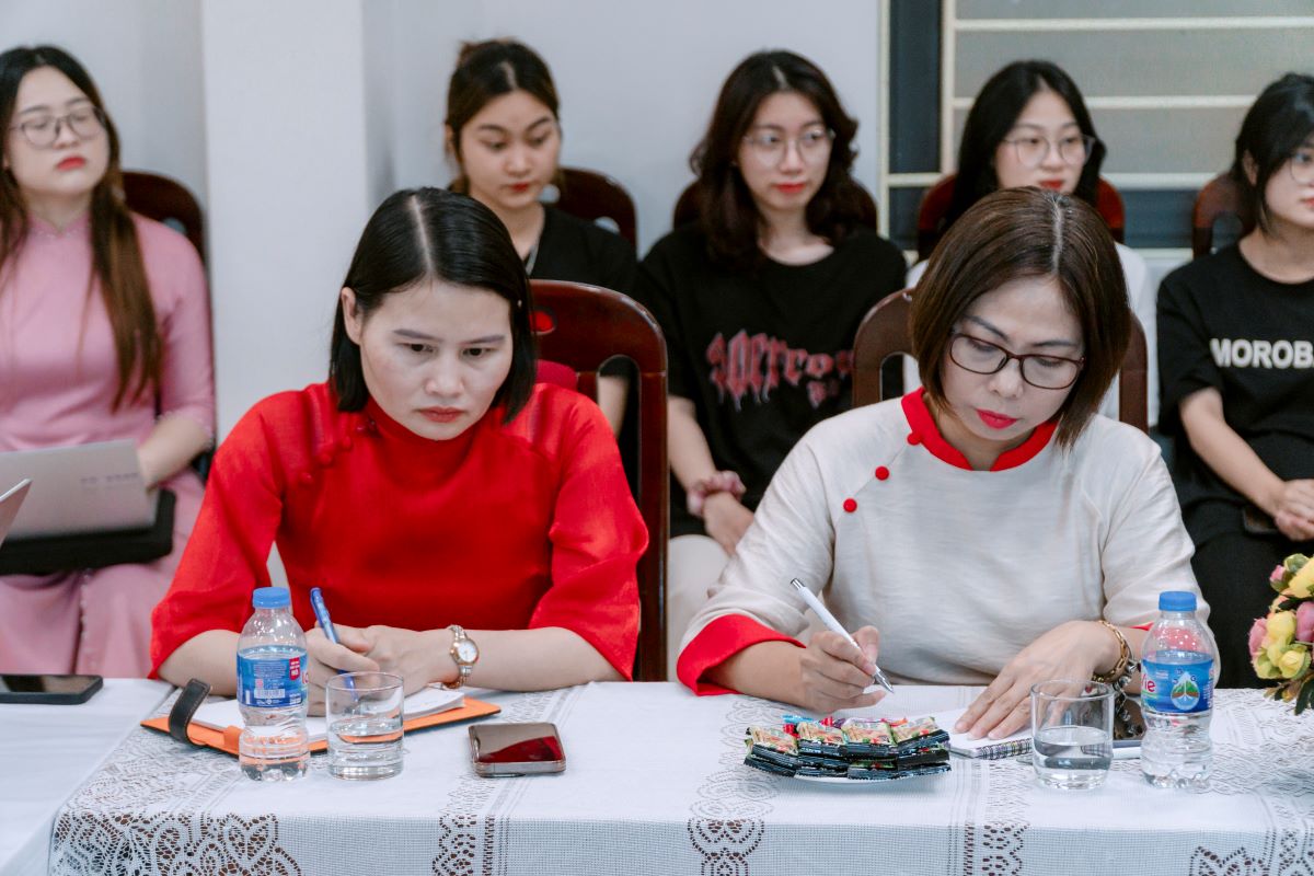 Đón tiếp và làm việc với Đoàn Sở Nguồn nhân lực và An sinh xã hội khu tự trị dân tộc Choang Quảng Tây