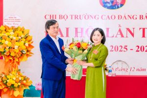 Đồng chí lại Thị Thuý Minh trúng cử chức danh bí thư chi bộ Trường Cao đẳng Bách Khoa nhiệm kỳ 2025-2027