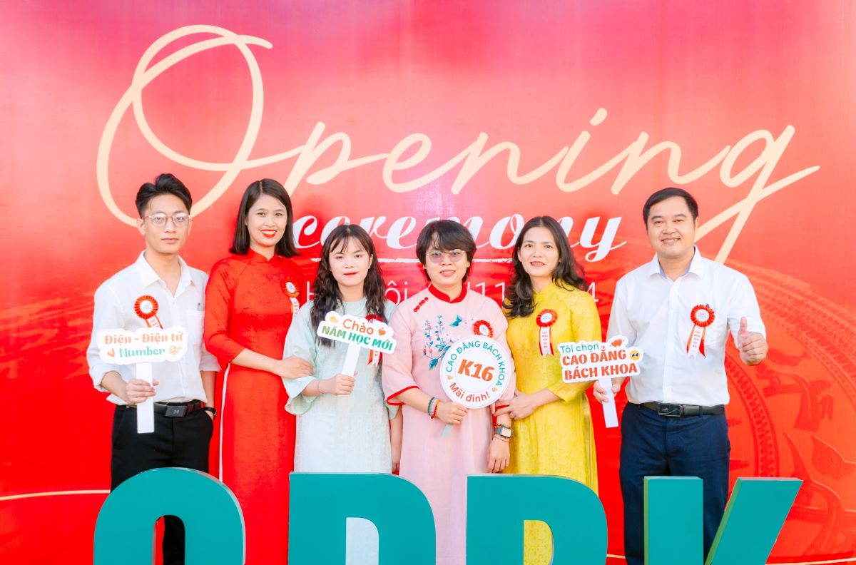 Đội ngũ giảng viên trường Cao đẳng Bách Khoa
