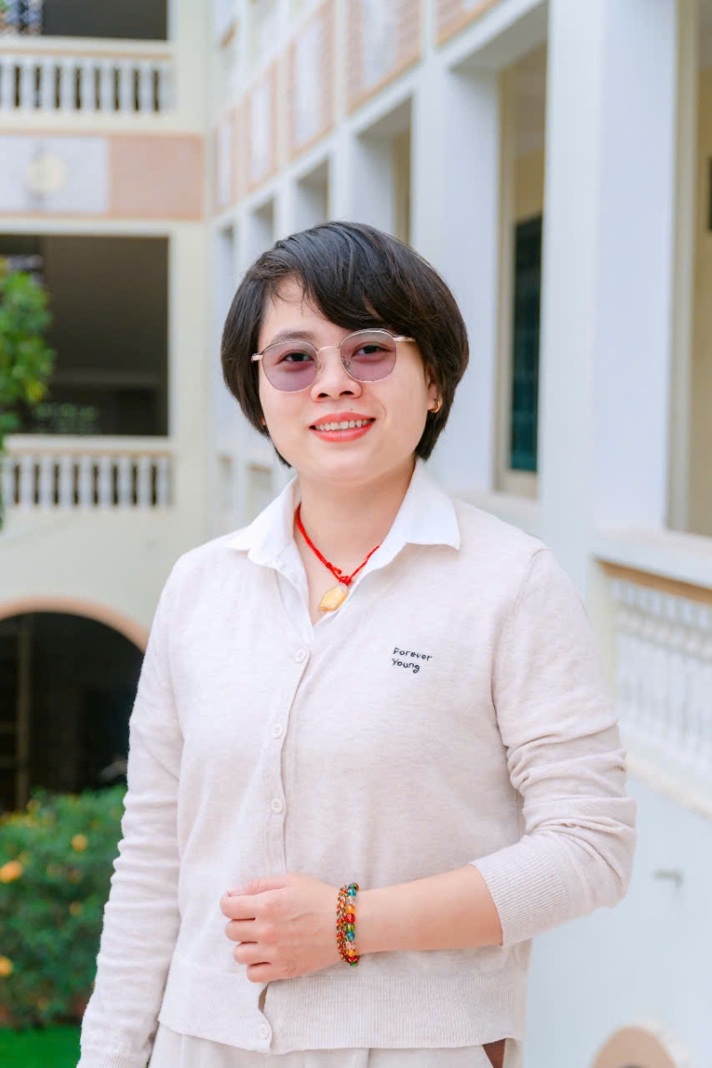Cô Ngô Thị Thảo - Giảng viên ngành Công nghệ kỹ thuật điện, điện tử của Trường Cao đẳng Bách Khoa