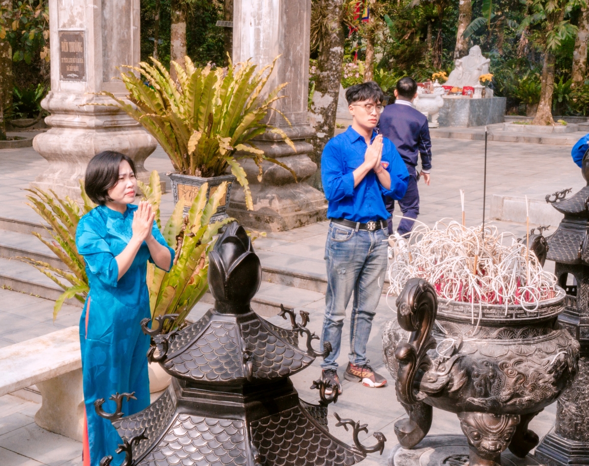 Nam sinh Cao đẳng Bách Khoa - 2
