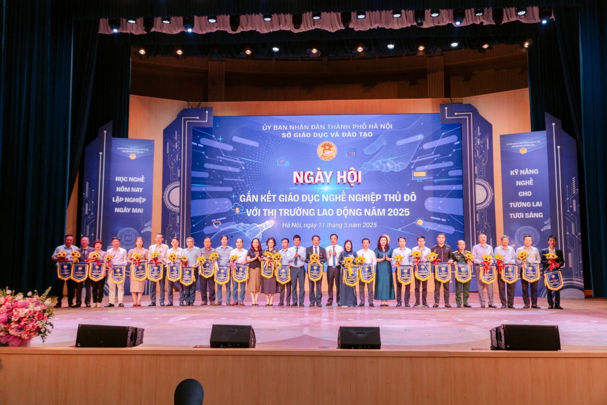 trường Cao đẳng Bách Khoa-5