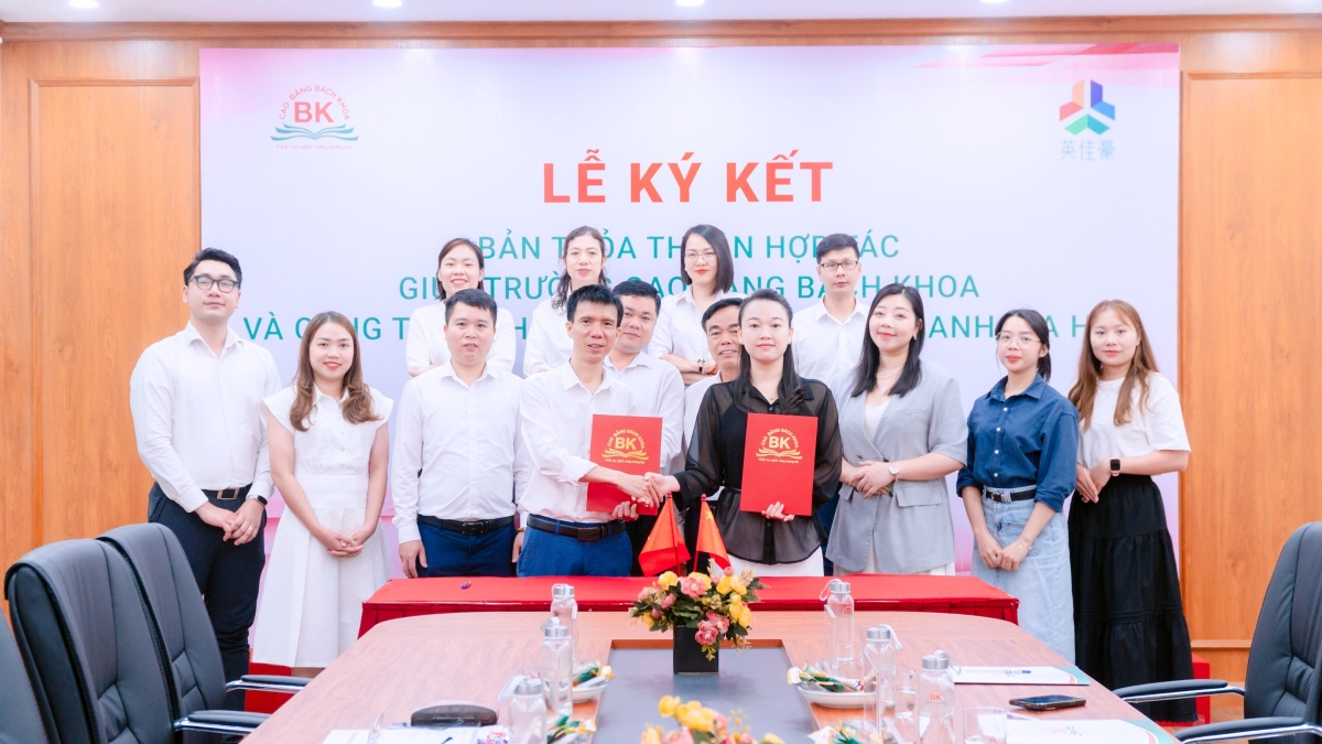 Lễ ký kết MOU giữa Trường Cao đẳng Bách Khoa và Công ty TNHH Quản lý Doanh nghiệp Anh Gia Hào