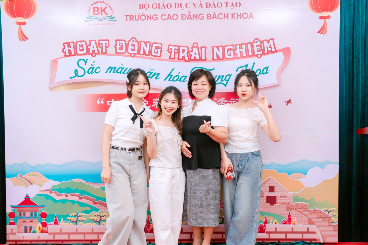Trường Cao đẳng Bách Khoa