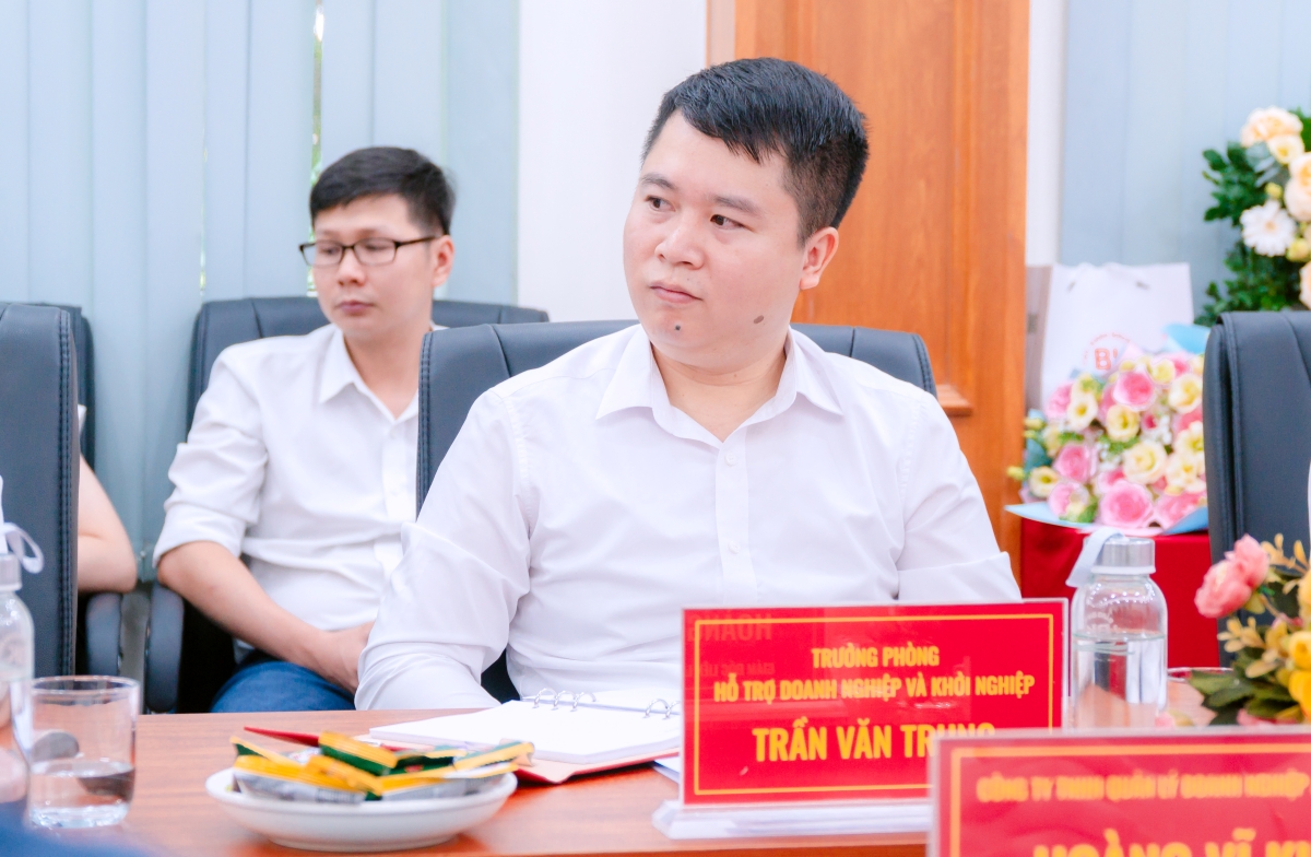 Trường cao đẳng Bách Khoa-3