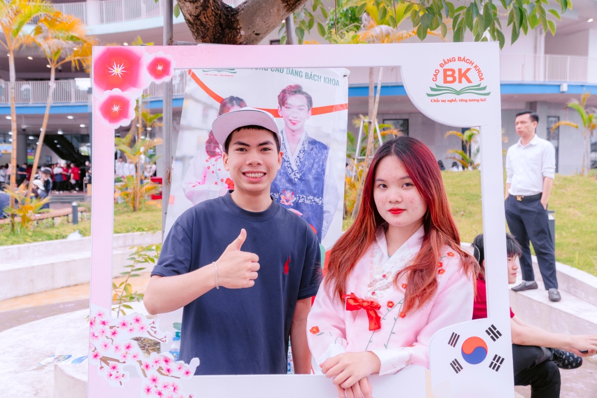 trường Cao đẳng Bách Khoa-3