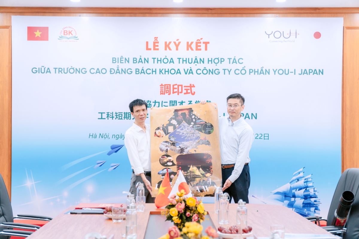Cao đẳng Bách Khoa ký kết với công ty YOU-I JAPAN-2