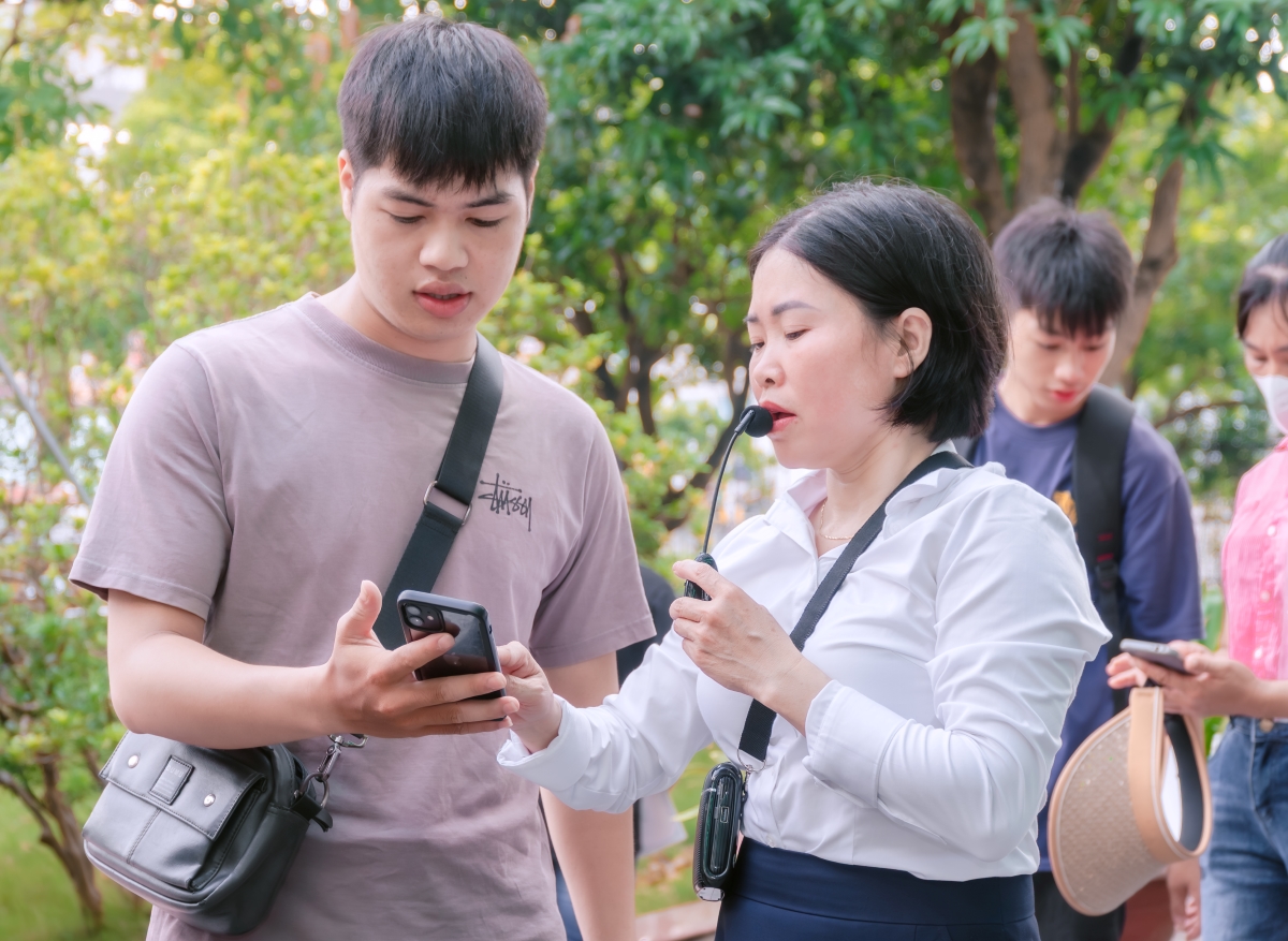 Sinh viên k17 cao đẳng Bách khoa ngày đầu đi học-9