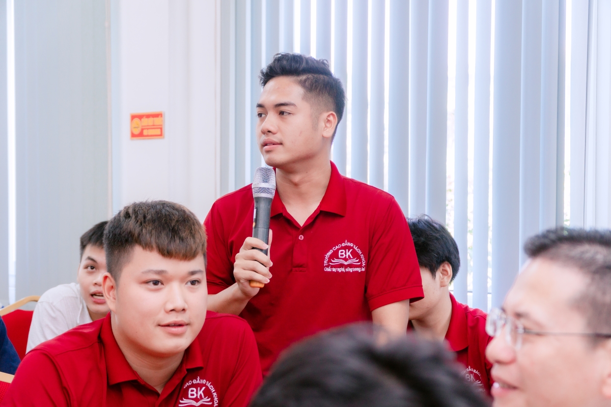 Trường Cao đẳng Bách Khoa tổ chức workshop tập huấn thực tập tại Goertek-15