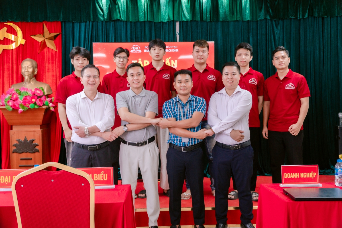 Trường Cao đẳng Bách Khoa tổ chức workshop tập huấn thực tập tại Goertek-17