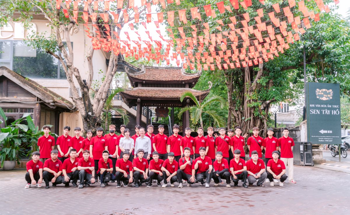 Sinh viên ngành quản trị khách sạn được trải nghiệm thực tập thực tế tại các nhà hàng, khách sạn từ sớm