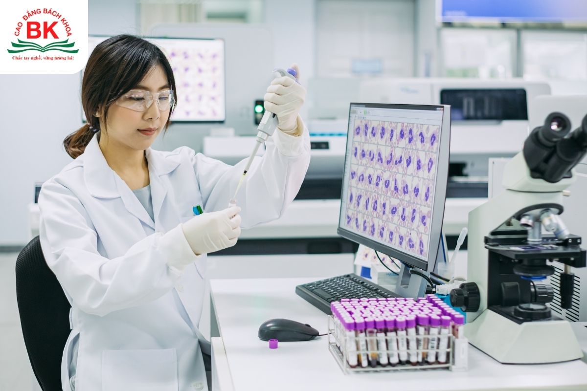 B08 gồm những môn nào?