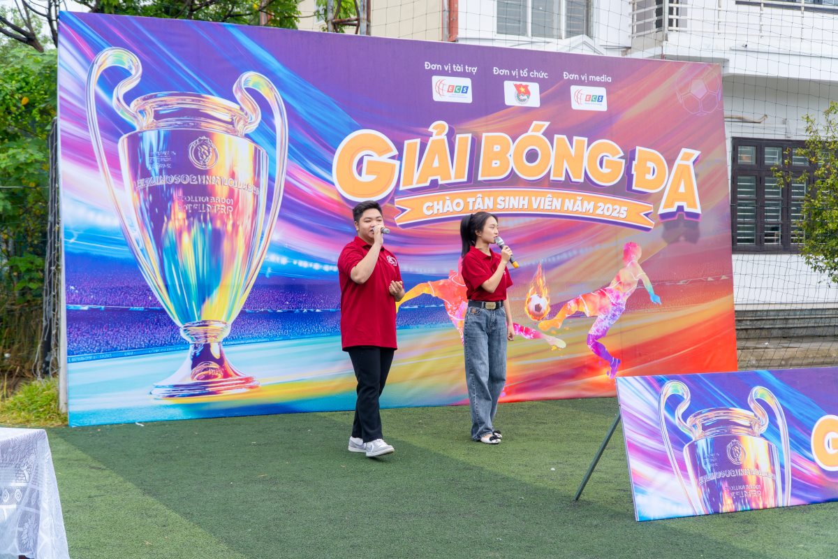 Lễ khai mạc giải bóng đá tân sinh viên Cao đẳng Bách Khoa 2025