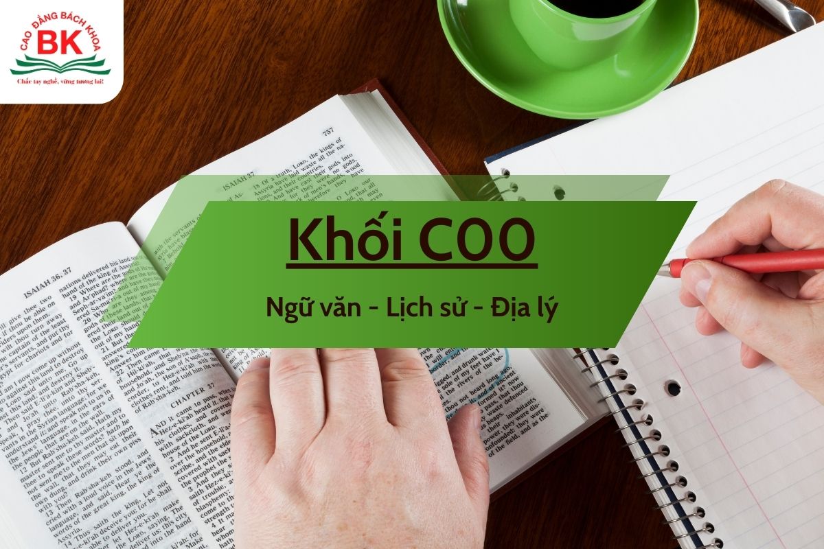 Khối C00 gồm 3 môn Ngữ văn - Lịch Sử - Địa lý