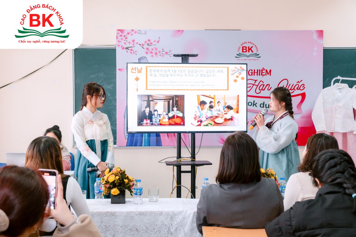 Người có trí thông minh ngôn ngữ là người có kỹ năng truyền đạt thông tin tốt 