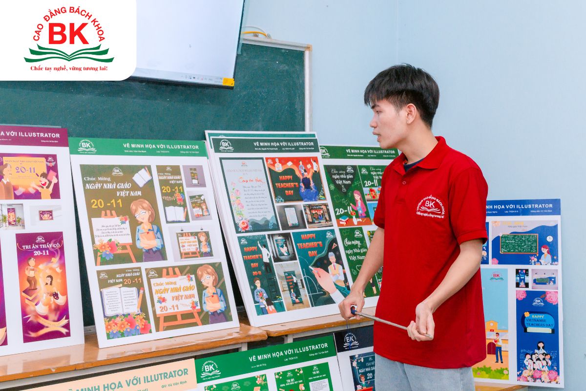 Sinh viên trường Cao đẳng Bách Khoa