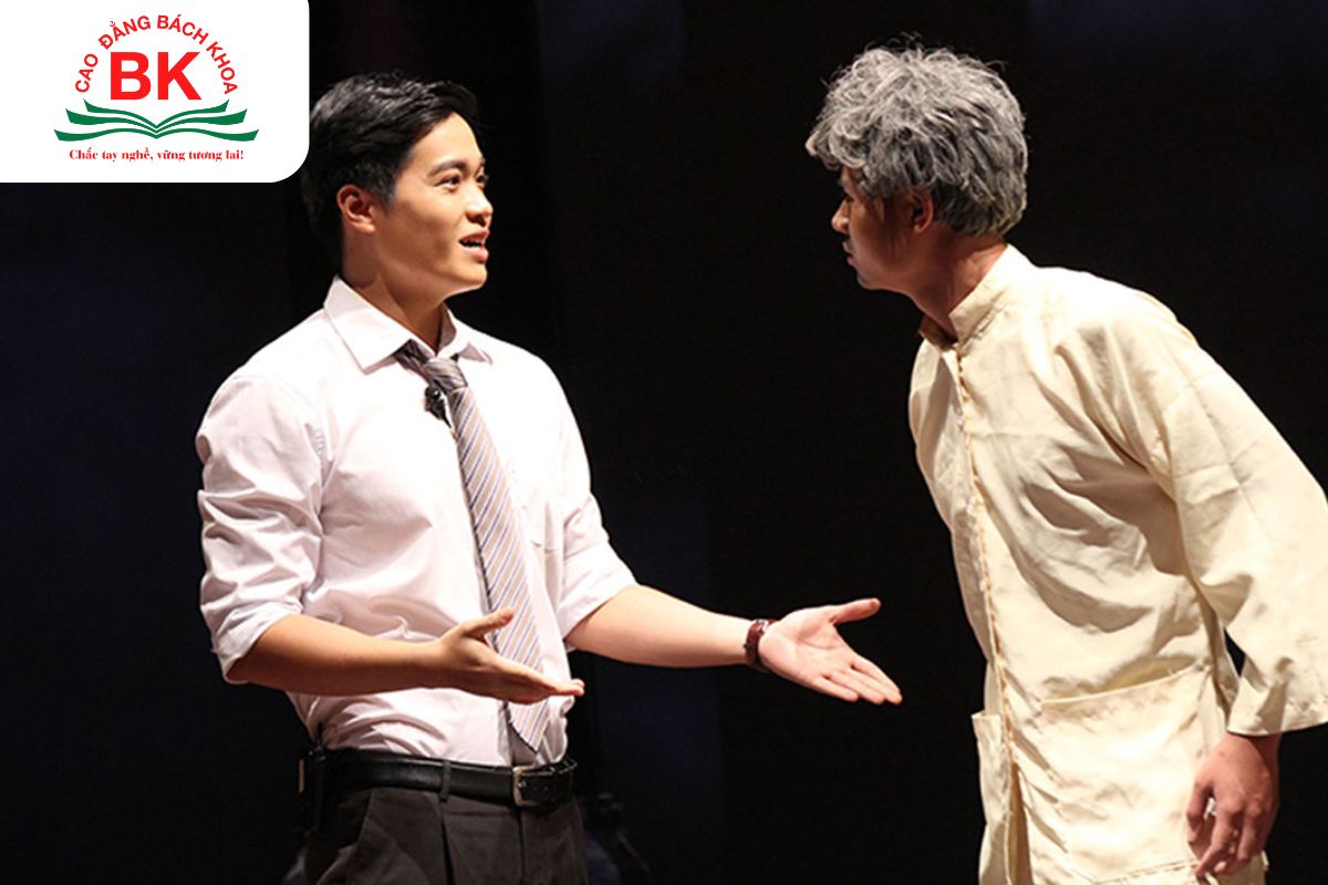 "Người trình diễn" có thể trở thành một diễn viên chuyên nghiệp