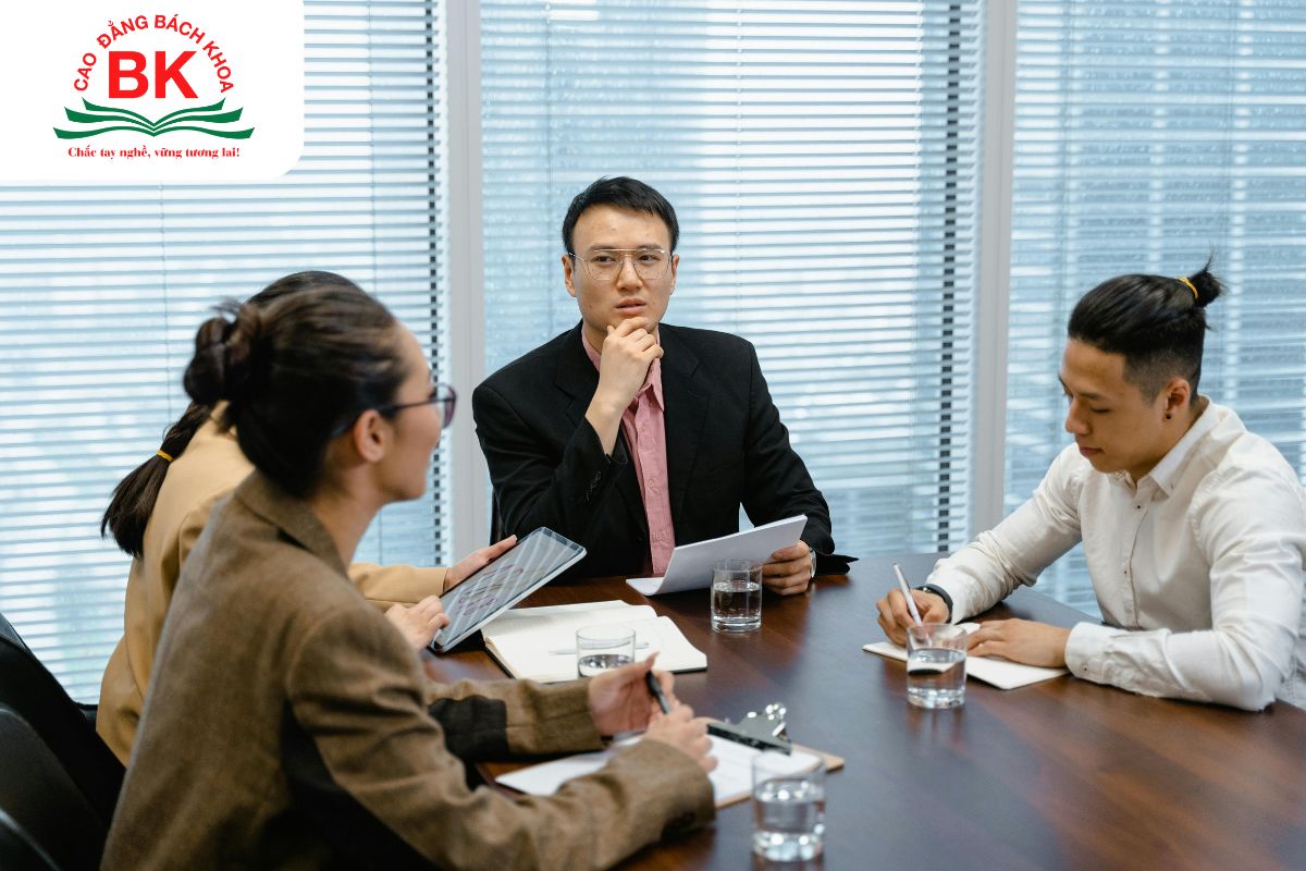 ISTP là người lãnh đạo tốt nhưng nghiêm khắc