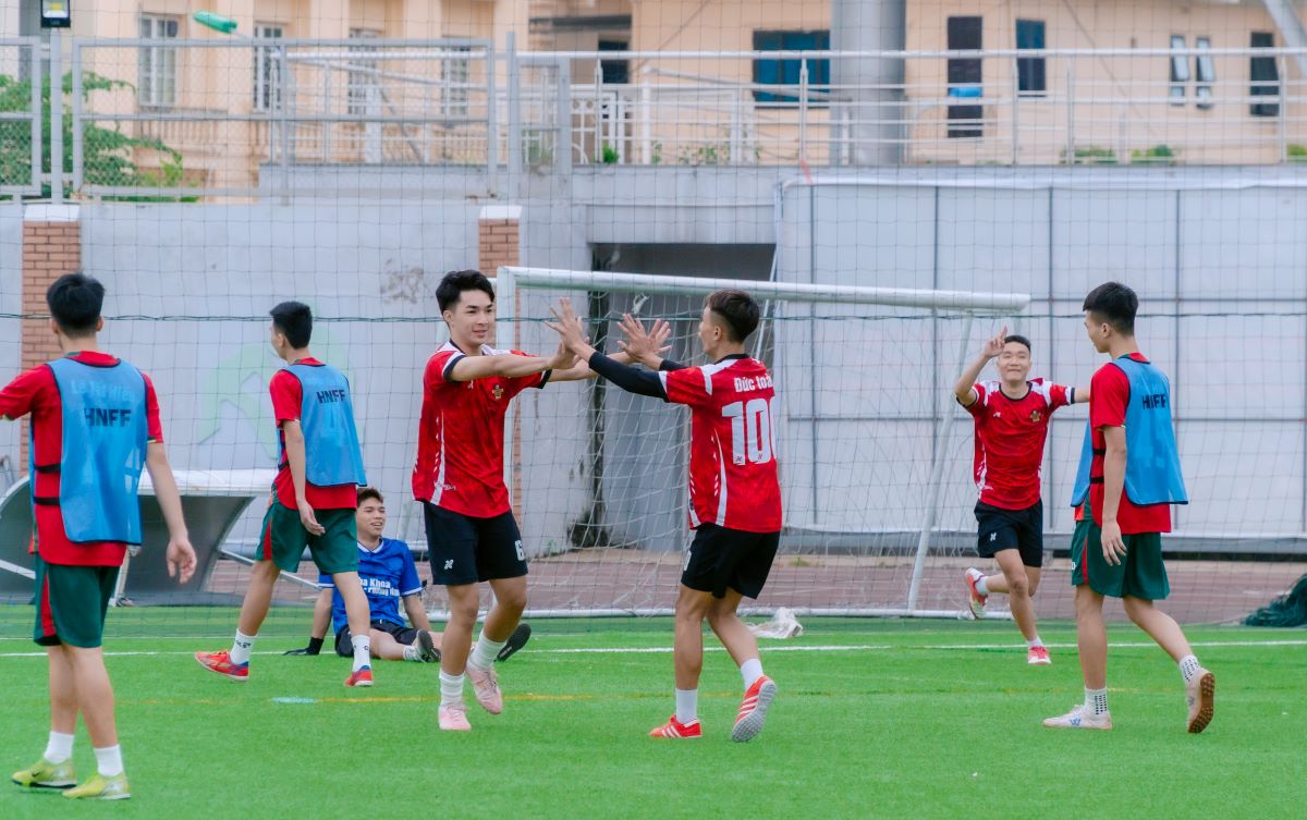 Lễ Bế mạc Giải bóng đá chào Tân sinh viên 2025