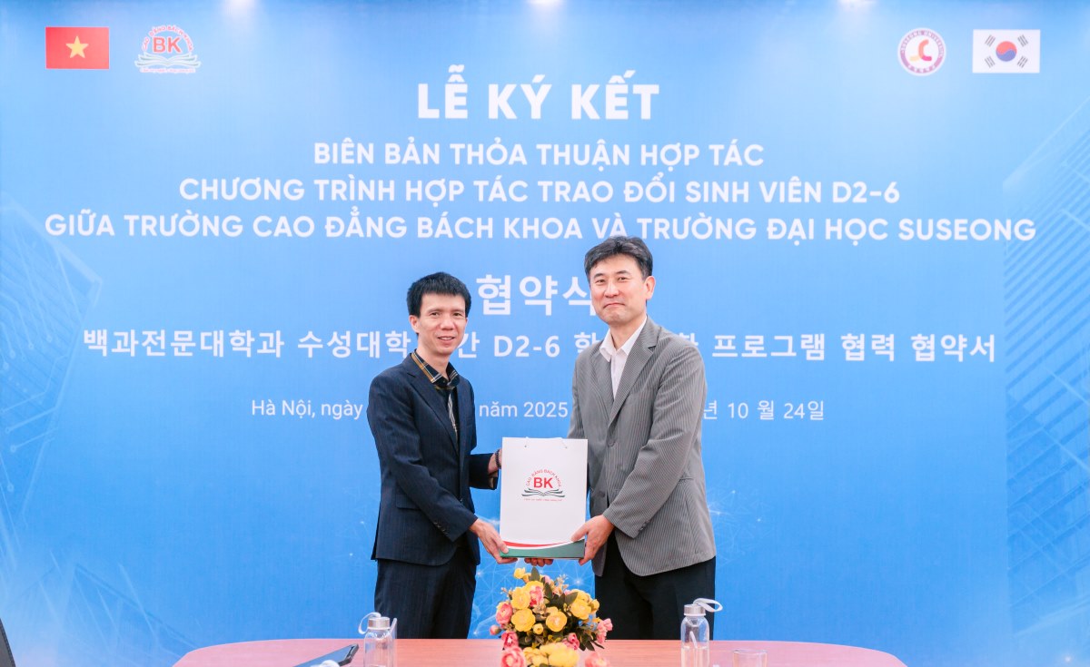 Lễ ký kết hợp tác trao đổi du học sinh D26 giữa Trường Cao đẳng Bách Khoa và Đại học Suseong