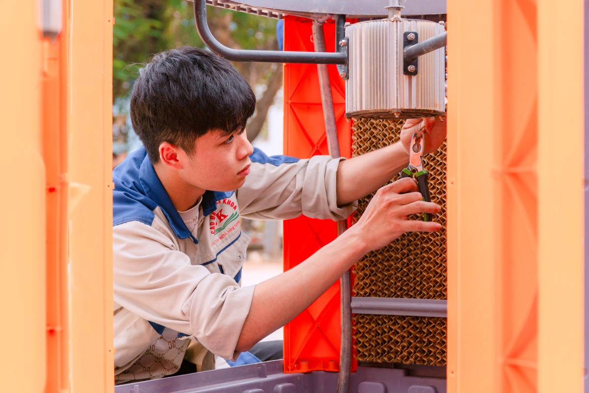 Trường cao đẳng Bách Khoa hướng về Thái Nguyên