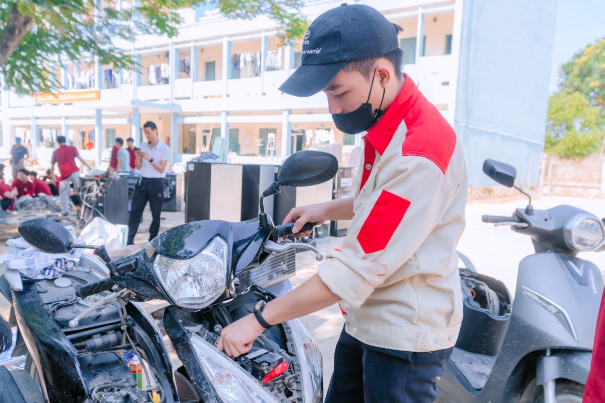Trường cao đẳng Bách Khoa hướng về Thái Nguyên