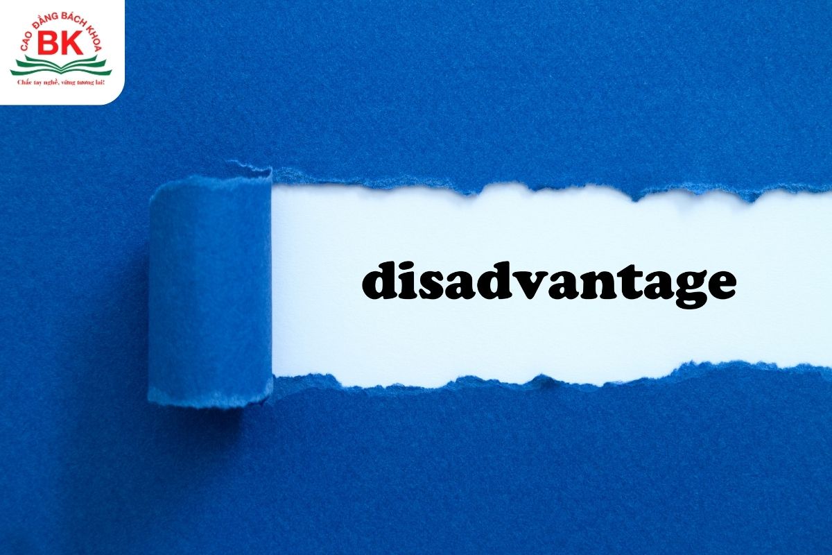 Một số hạn chế của tổ hợp môn C16