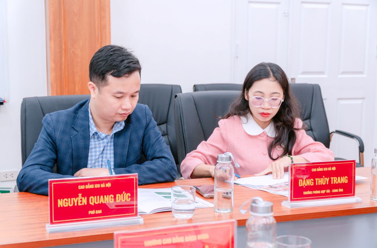 Đại diện Ban dự án CĐ ICO Hà Nội