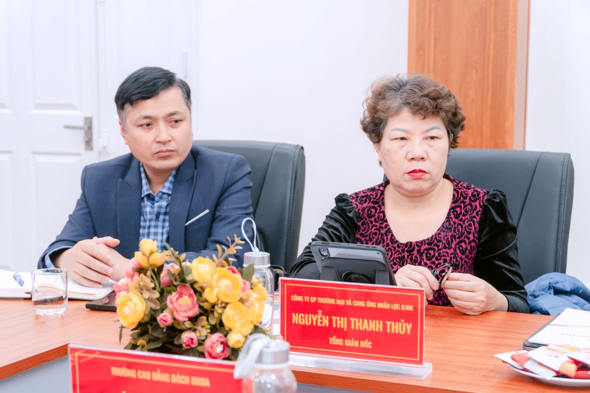 Cao đẳng Bách Khoa ký kết hợp tác với Đại học Karlshochschule