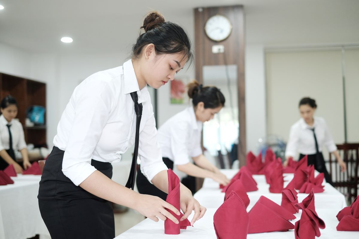 Ngành Quản trị khách sạn là gì?