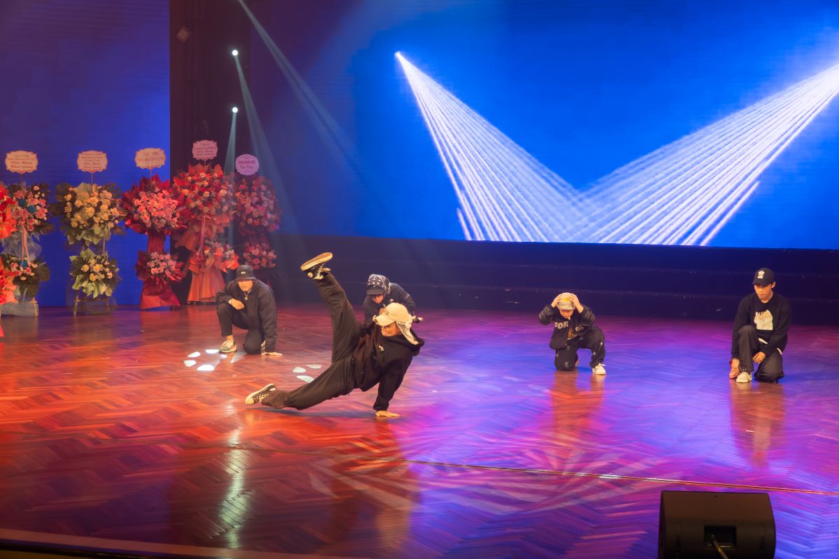 Trường cao đẳng Bách Khoa tổ chức lễ khai giảng năm học mới 2025-2026