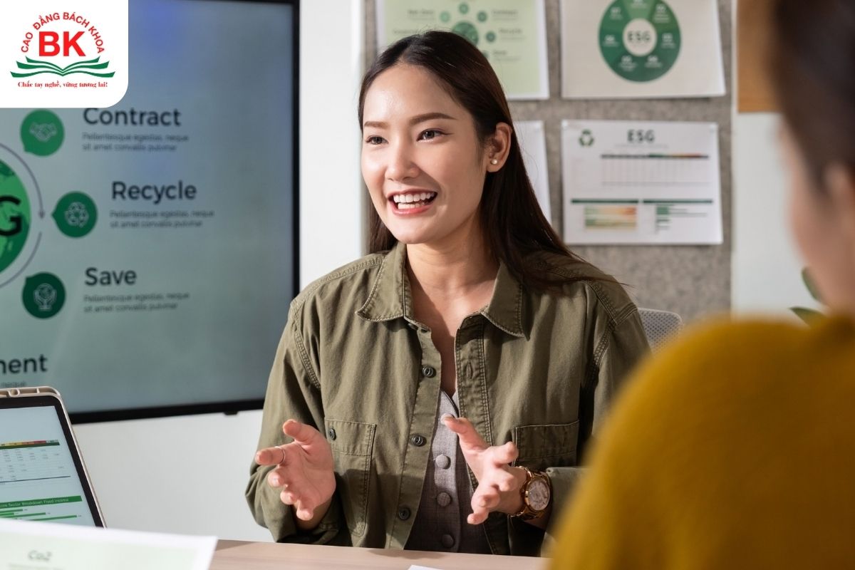 Sự thiếu hụt nhân lực ngành Quản lý tài nguyên và môi trường mở ra cơ hội phát triển cho các bạn học sinh trong lĩnh vực này