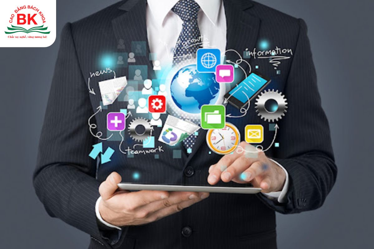 Nhóm 2W3 hợp nghề truyền thông Nhóm 2W3 hợp nghề truyền thông