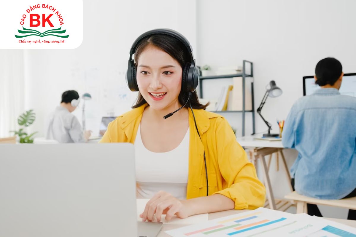 Người có tính cách ảnh hưởng hợp nghề tư vấn, chăm sóc khách hàng