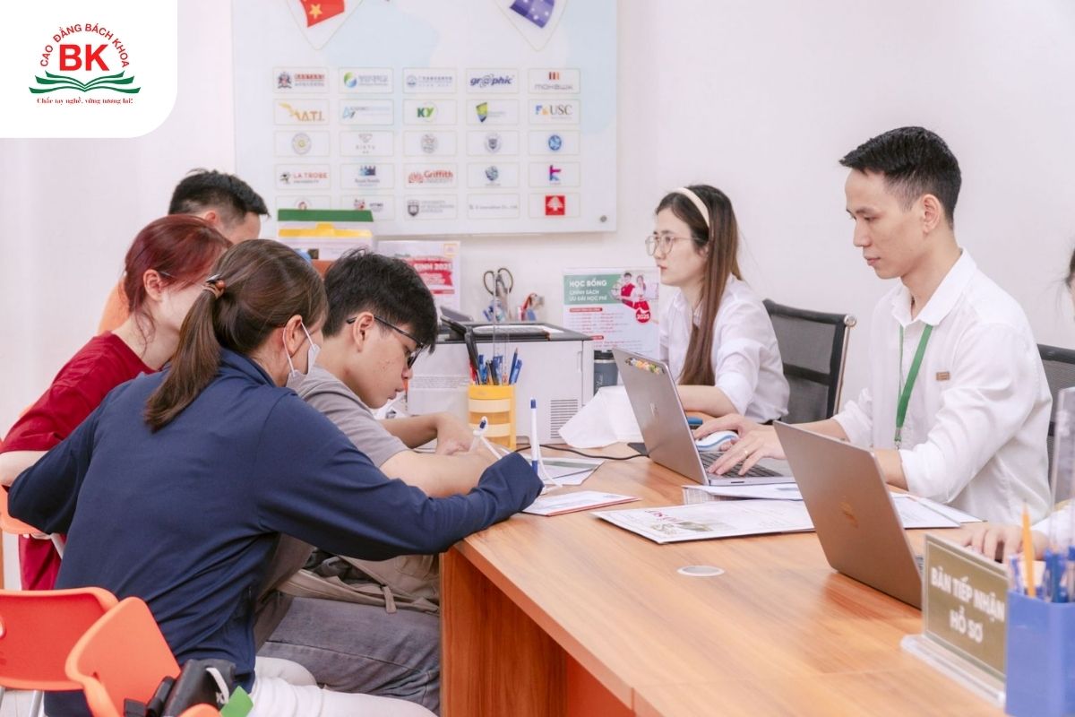 Trường Cao đẳng Bách Khoa xét tuyển phương thức 407