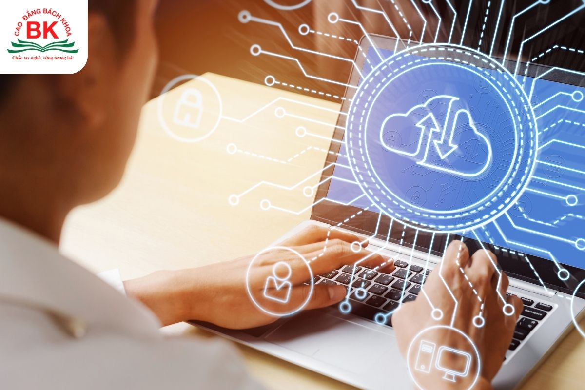 Toán Anh Sử là khối gì? Cơ hội học những ngành Máy tính và Công nghệ thông tin Toán Anh Sử là khối gì? Cơ hội học những ngành Máy tính và Công nghệ thông tin